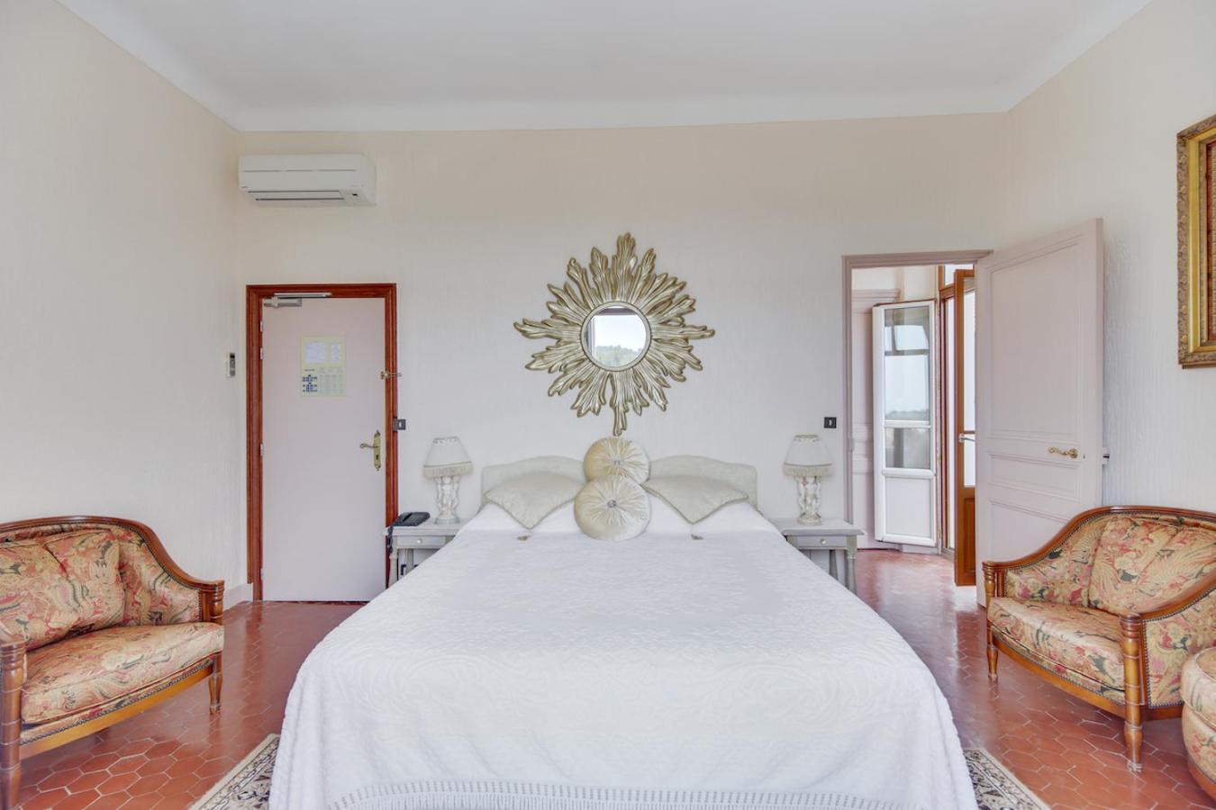 Le Chateau De Mei Lese La Croix-Valmer Phòng bức ảnh